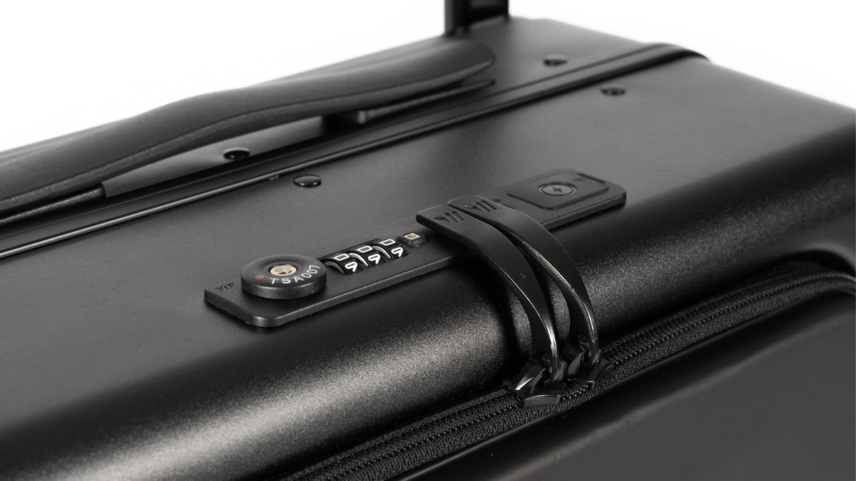 Load video: Video of Airback TSA Locks